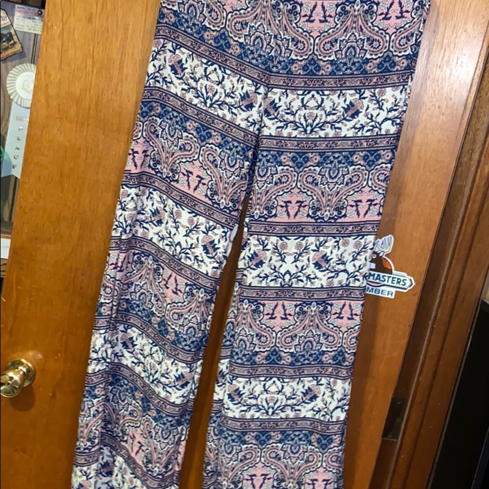 Patterned wide Palazzo Style pants size med